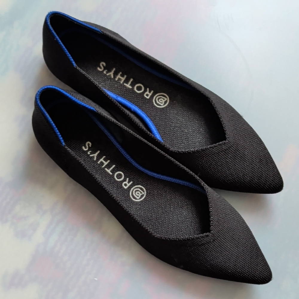 Rothy's Black Points